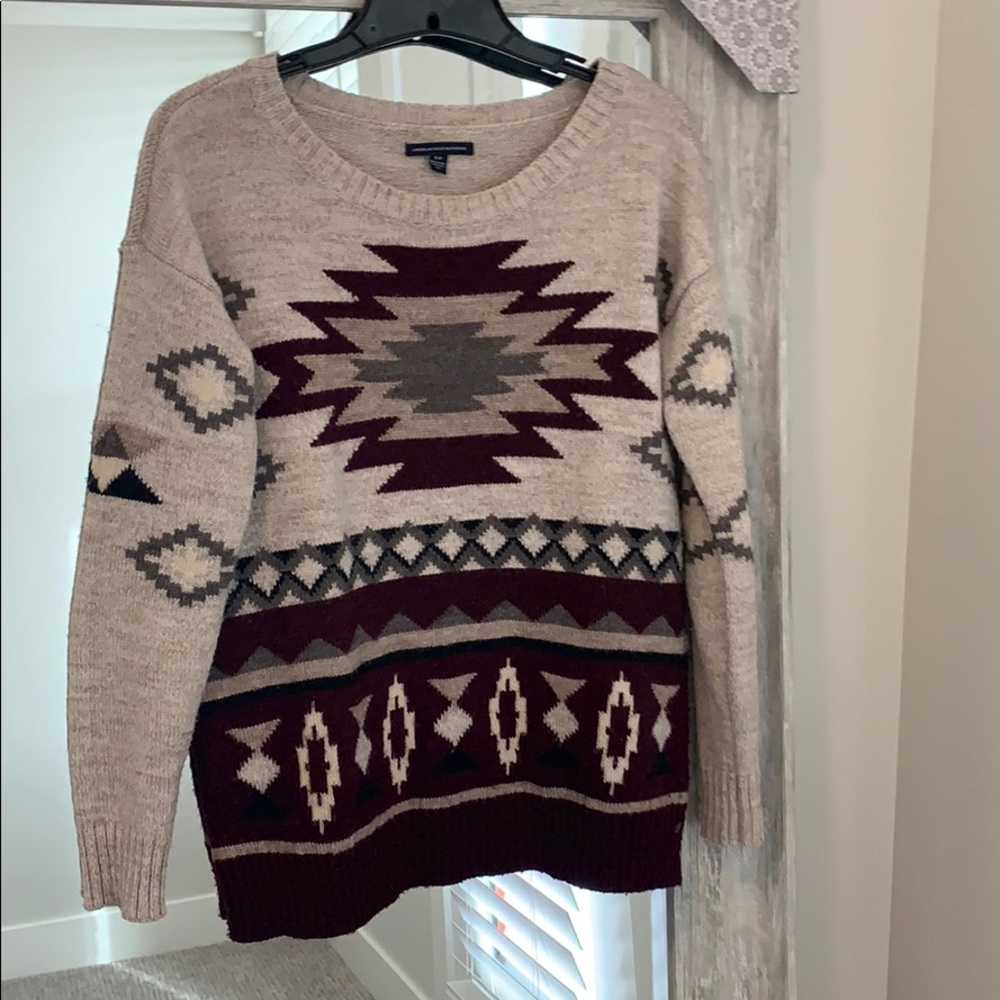 American Eagle Sweater